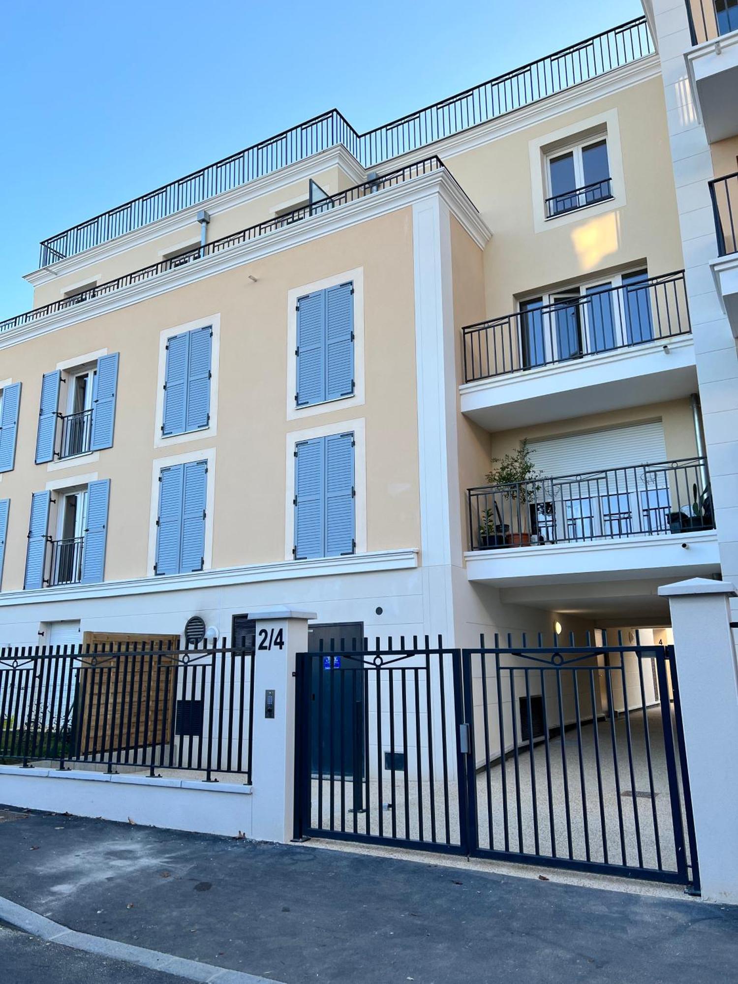 Elegant Appartement Minimaliste Entre Paris Et Disney Noisy-le-Grand Ngoại thất bức ảnh