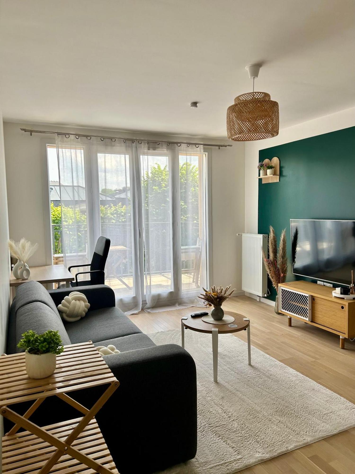 Elegant Appartement Minimaliste Entre Paris Et Disney Noisy-le-Grand Ngoại thất bức ảnh